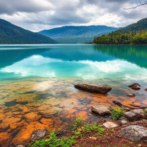 danau yang berubah warna